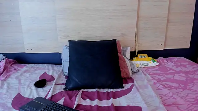 GrettaRouse webcam