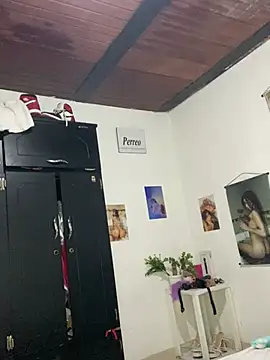 Astrid_Porno webcam