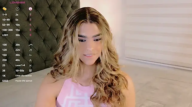 Scarlethvhonparker webcam