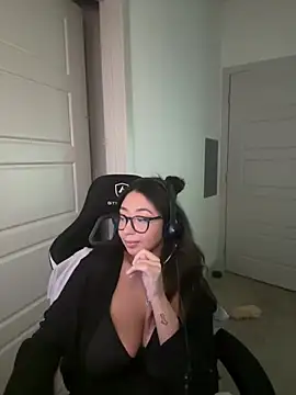 minhababyy webcam