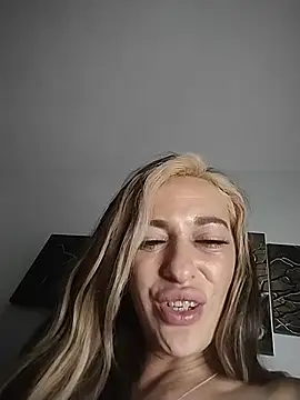 NovaLorenX webcam