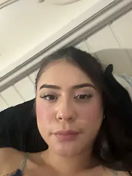 Yocelinbabyyy webcam