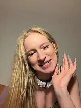 MissDirtySecret webcam