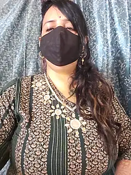 cute-tanvi webcam