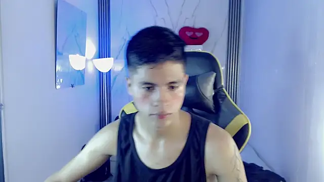 Ascii_one live cam on StripChat