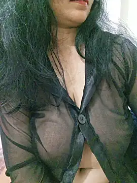 Jassi_Does