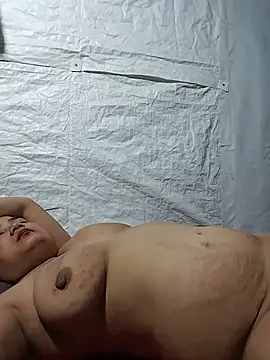 BigAss-69 webcam