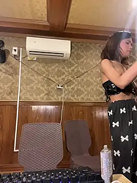 cuntyslut_nikki webcam
