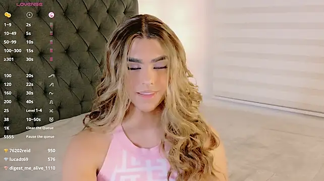 Scarlethvhonparker webcam
