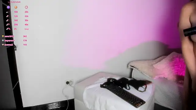 adara_evanss