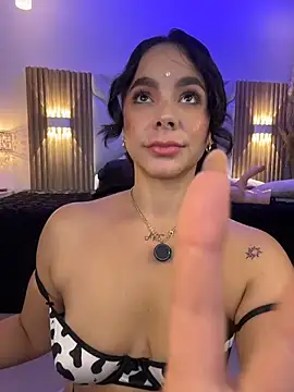 imLeanna_ webcam