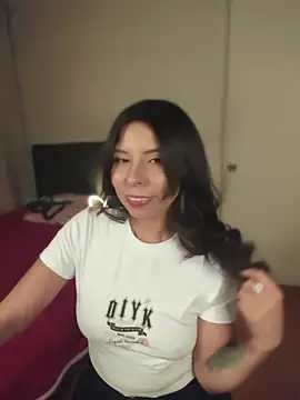 ivihetaira webcam