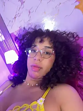 Woo_isDaphne webcam