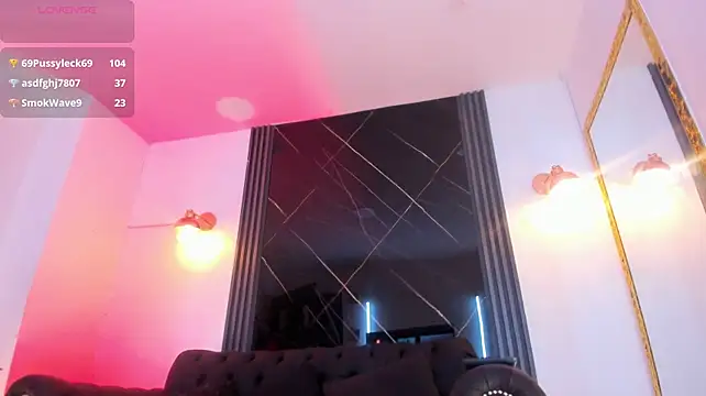 VickyJohnson1 webcam