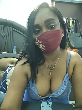 Shalini8687 webcam