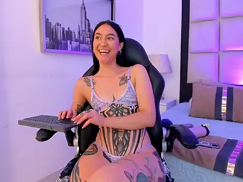MeganPresleyy webcam