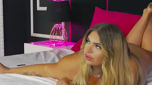 AmelyaNyx webcam