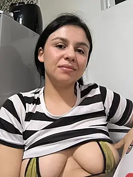 Daniela-rosee webcam