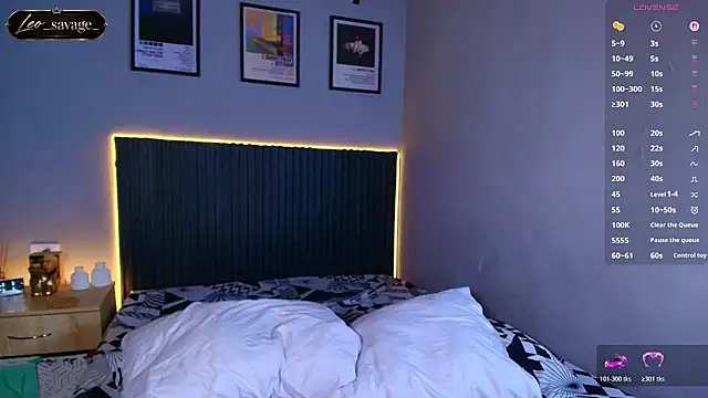 Leo_Savage_ webcam