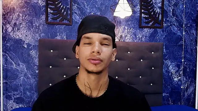 kai_storm77 webcam