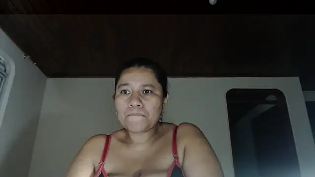 adrixxx38 webcam