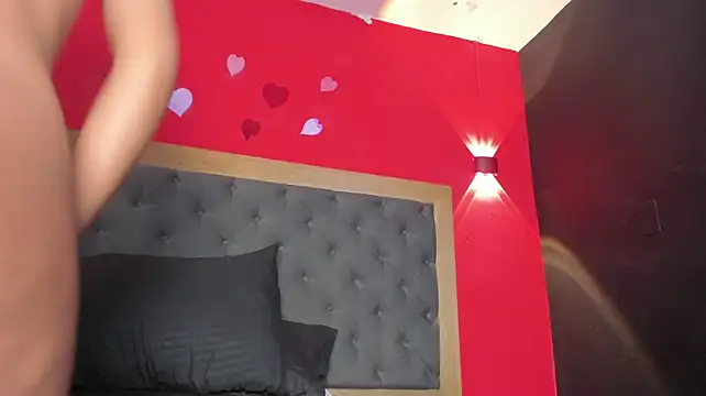 YayaHilton webcam