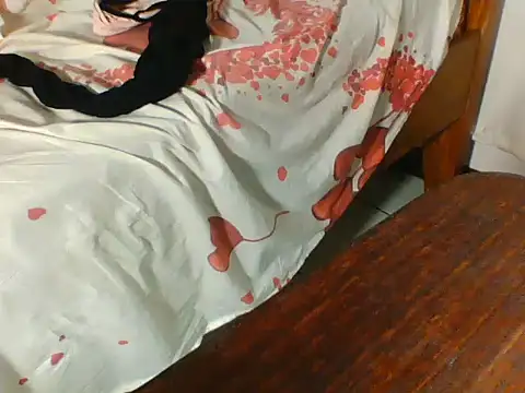 Choco_petite2 live sex cam