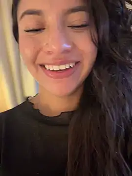 CocoaGigiMuse live cam on StripChat