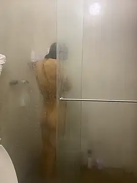 Lucyjoi webcam