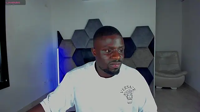 Latrellx7 webcam