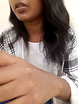 Navya6879 webcam