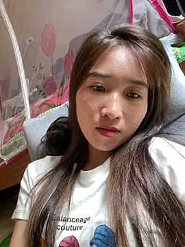 oneyou_400 live cam on StripChat