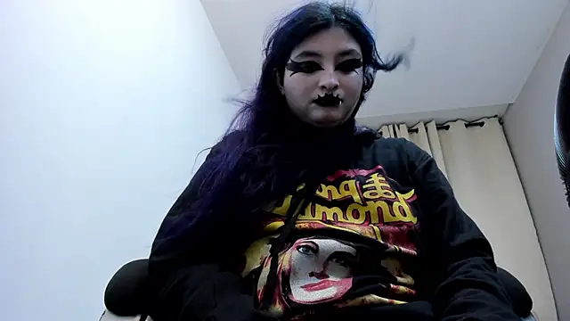 Violeta_Tepes webcam