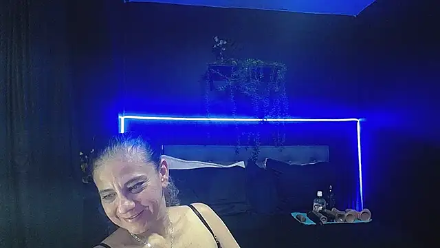 sasi_luna webcam