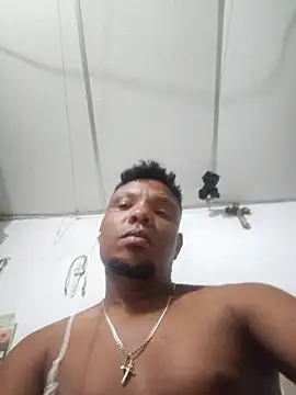 hugo3918_ webcam