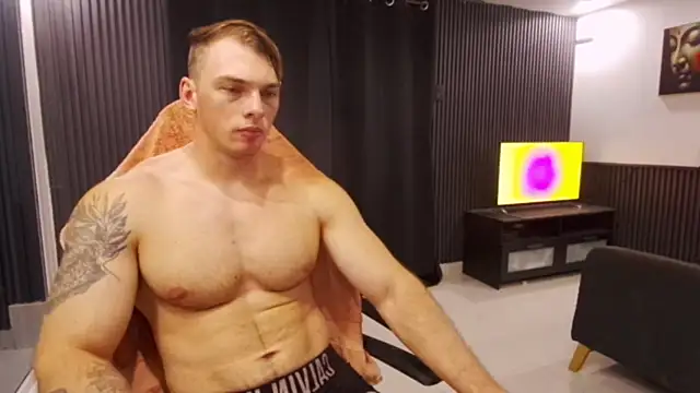 yourhotgreg (M young) - Flex OIL SHOW