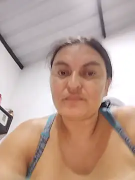 Horny-Mommy-Dirty webcam