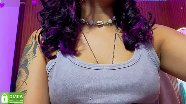 kristen_tay webcam