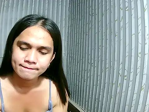 Angelfallingforyou447788 webcam