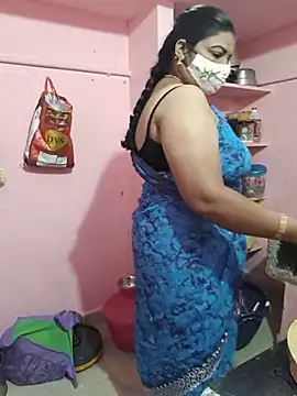 tamil_lathikaaa webcam