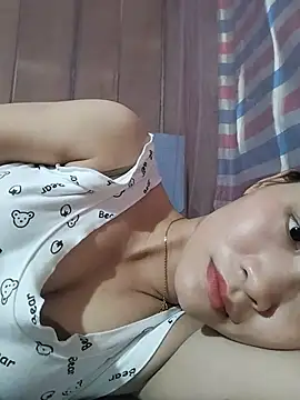 Logii_x live cam on StripChat