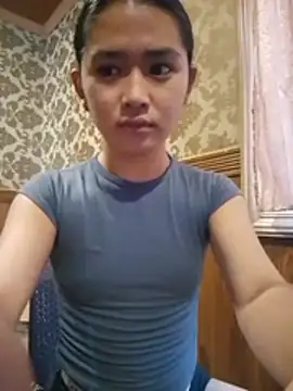 hugecock_molly webcam
