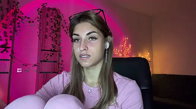 Rossy_Vega webcam