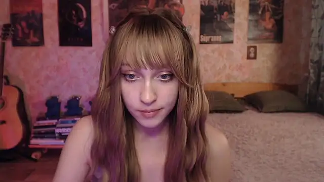 Friendly_Ellie webcam