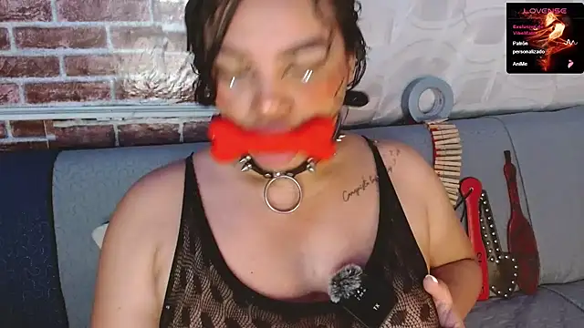emma_bdsm_ webcam