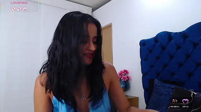 Lili666_ webcam