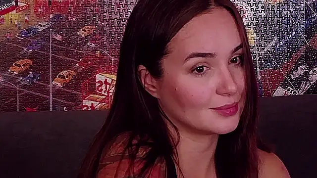 MeIisaLove live cam on StripChat