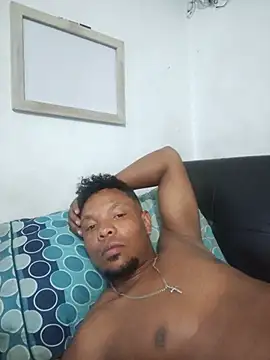 hugo3918_ webcam