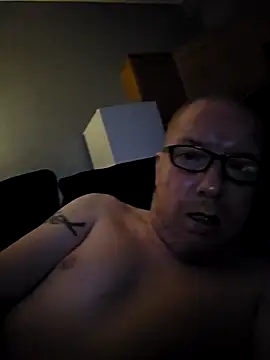 Howsu7777 webcam
