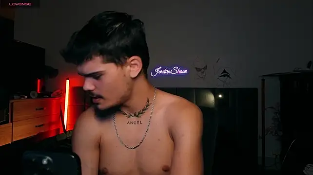 JordanShow webcam